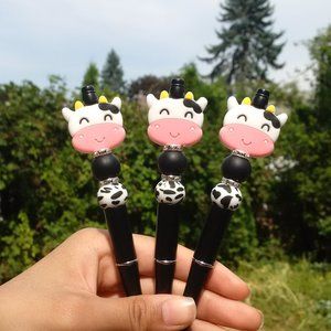 ✨Cute and Adorable Cow Beaded Pen
